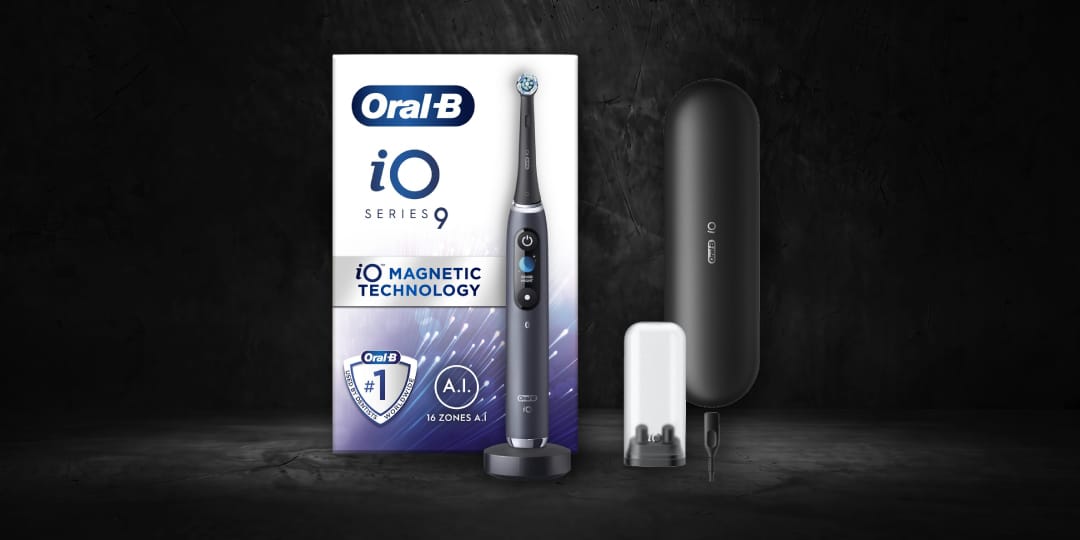 Oral-B električna četkica iO9 BLACK ONYX, Extreme deal dana